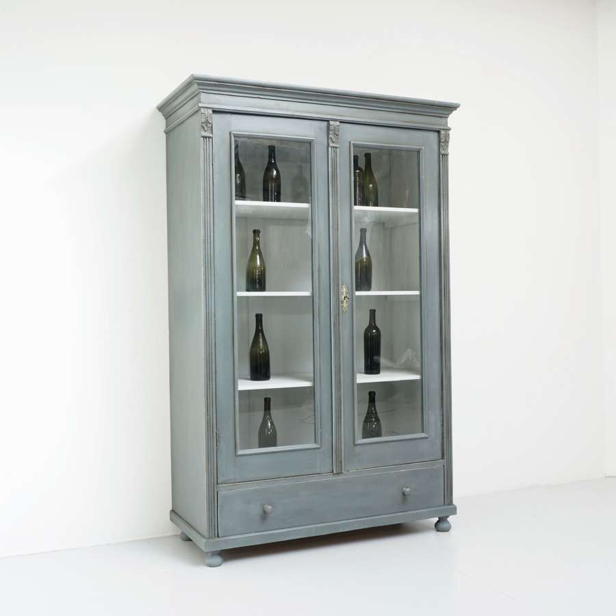 Continental glazed cabinet