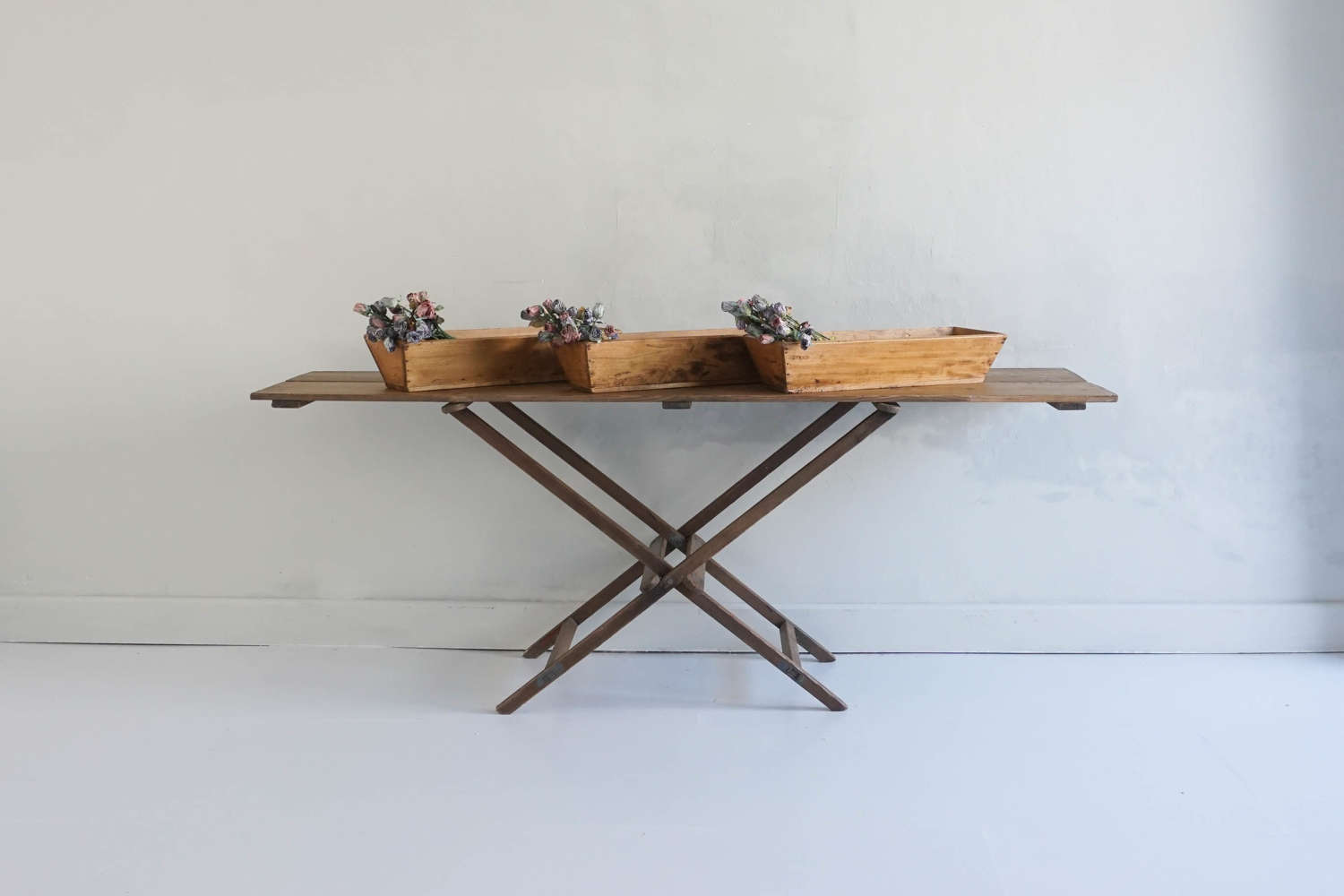 French wooden trough
