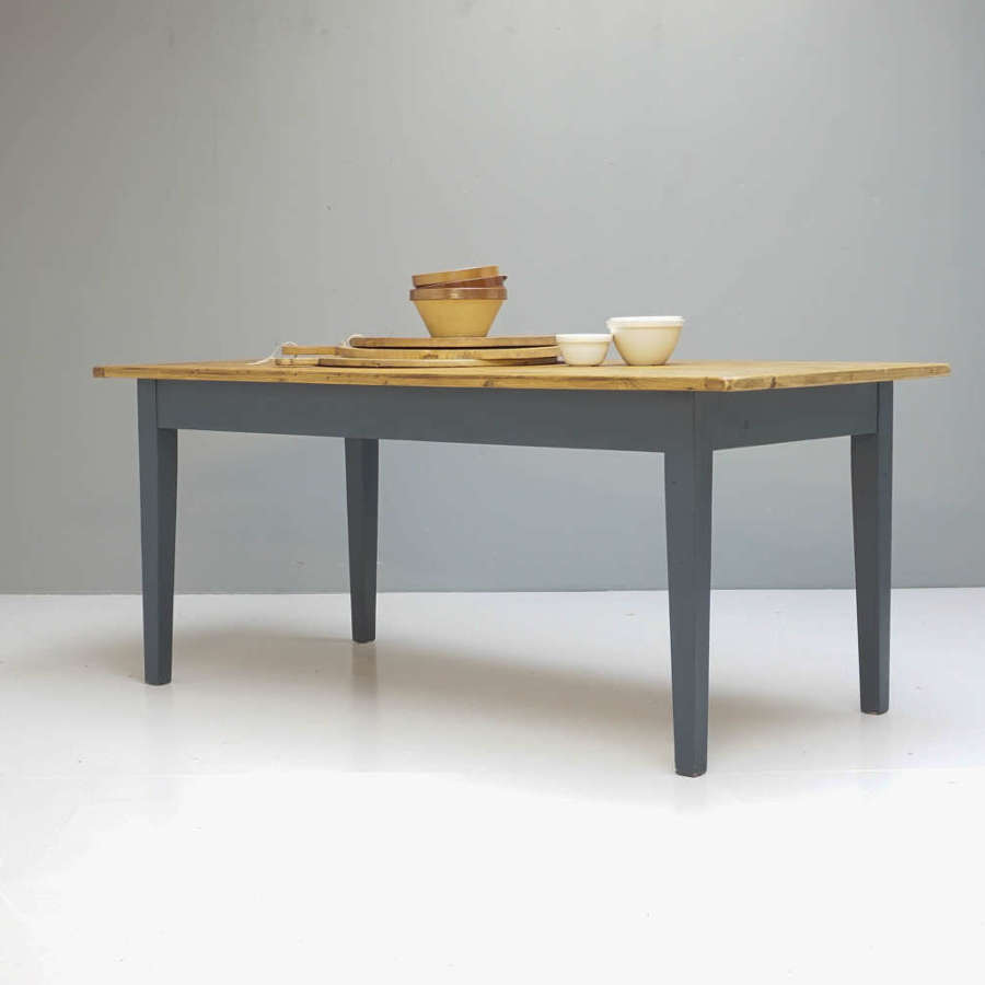 French Style Table