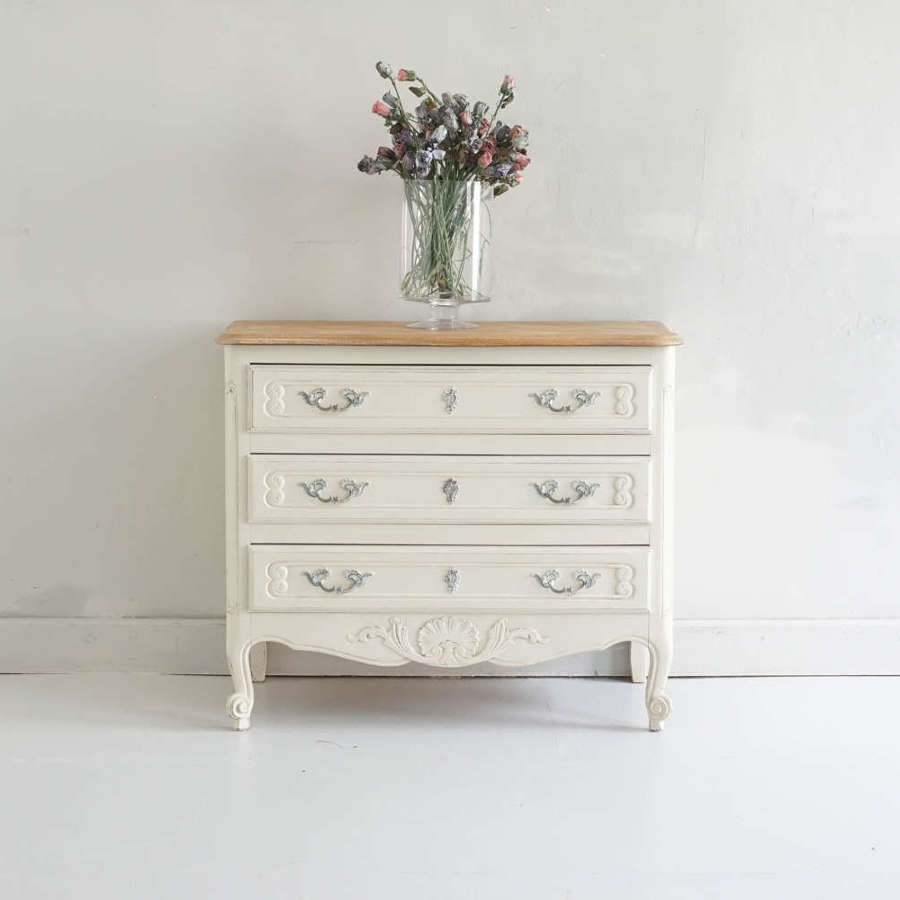 French Chest of Drawers