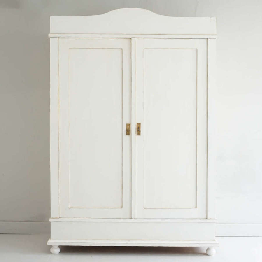 Continental Knockdown Wardrobe