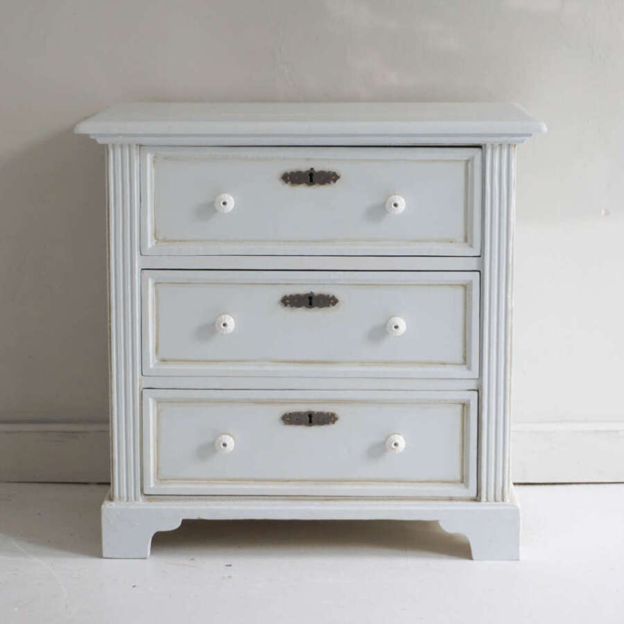 Continental Painted Chest of Drawers