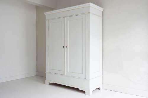 Antique Continental wardrobe (knockdown)