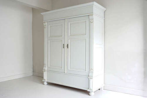 Antique Continental wardrobe (knockdown)