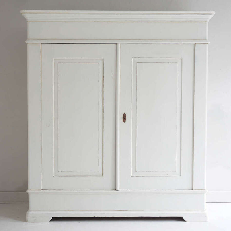Antique Continental wardrobe (knockdown)